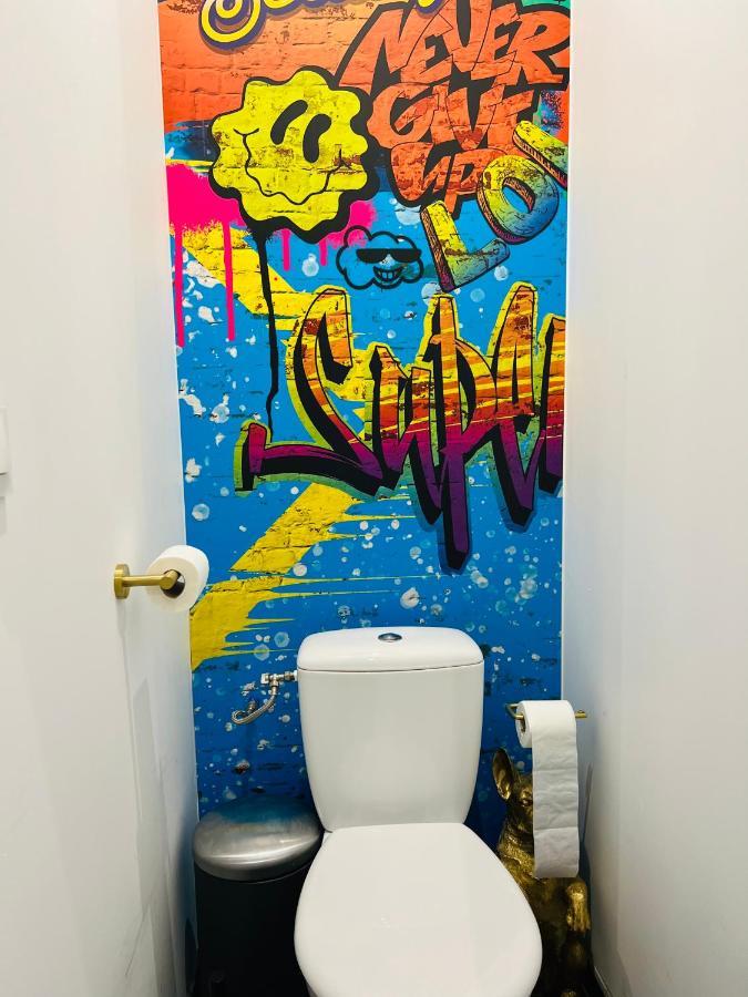 Capsule Street Art - Sauna- Jacuzzi - Playstation 5 - Billard - Netflix - Home Cinema - Terrasse Douai Zewnętrze zdjęcie