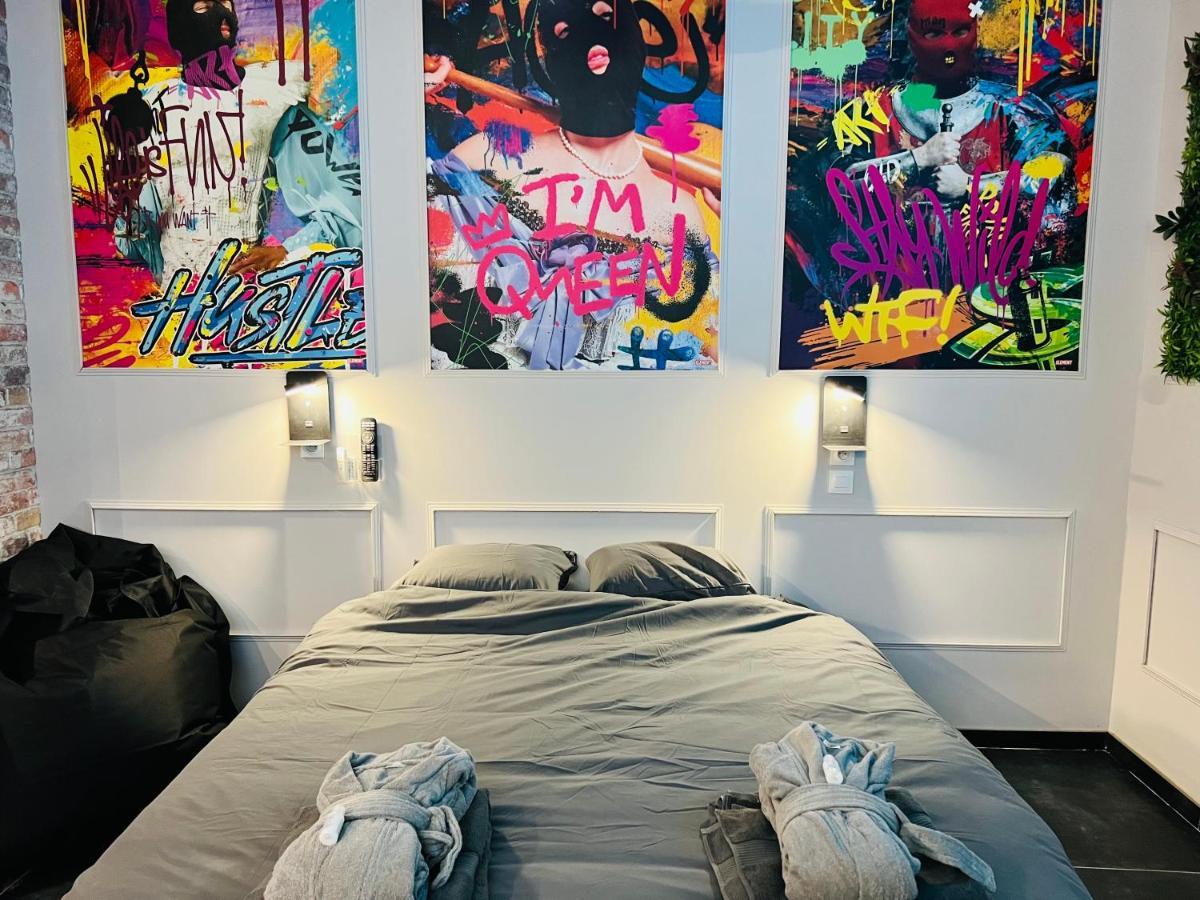 Capsule Street Art - Sauna- Jacuzzi - Playstation 5 - Billard - Netflix - Home Cinema - Terrasse Douai Zewnętrze zdjęcie